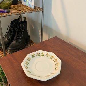 Antique Flower Ring Holder